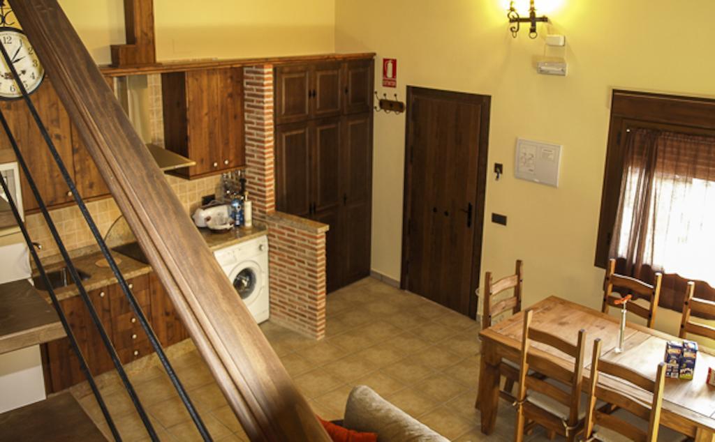 Apartamentos Rurales El Calama Zarza De Granadilla Room photo